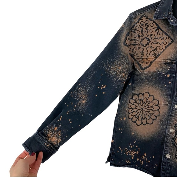 Reworked Boho Denim Jean Shirt Jacket Shacket Womens Size Small Unisex Mandala - Picture 5 of 9